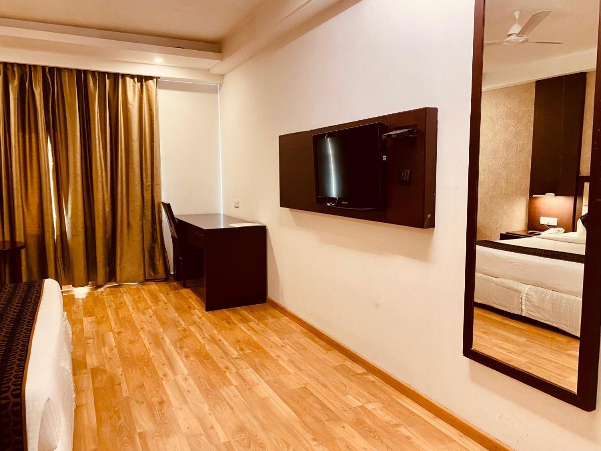 מלון Kashipur Ananya Regency מראה חיצוני תמונה